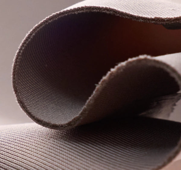 Close-up of the breathable MeshFlow mesh