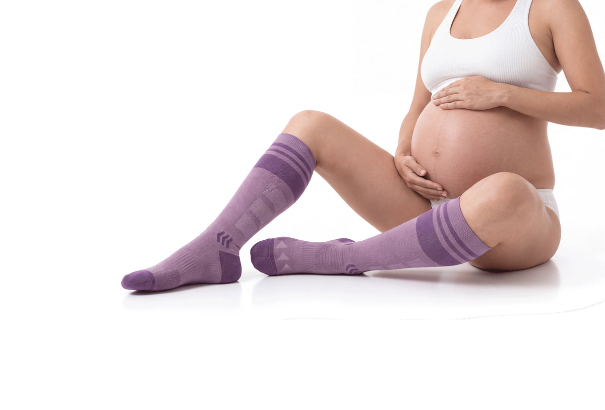 Momcozy Wide Calf Compression Socks 20-30mmHg for Sports 2 Pairs